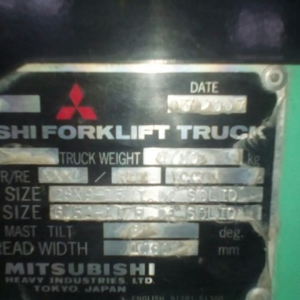 Mitsubishi FD30NT